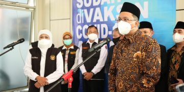 Kejar PPKM Level 1 Aglomerasi Surabaya Raya, IKA Unair Gelar Vaksinasi Massal 2.500 Dosis di Sidoarjo