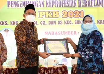 Kejar PPKM Level 1 Aglomerasi Surabaya Raya, IKA Unair Gelar Vaksinasi Massal 2.500 Dosis di Sidoarjo