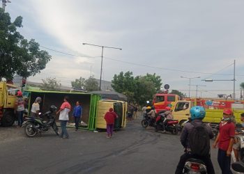Kecelakaan Beruntun di Sidoarjo Melibatkan Mobil Pemadam Kebakaran