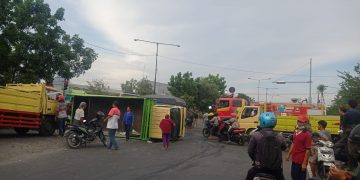 Kecelakaan Beruntun di Sidoarjo Melibatkan Mobil Pemadam Kebakaran