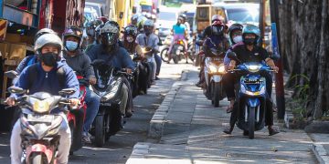 Banyaknya Pelanggar Trotoar di Sejumlah Kawasan Sidoarjo