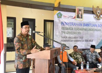 Bupati Sidoarjo Gelontor Bansos Total Rp. 1 Miliar Untuk 3.599 Warga Yang Tinggal di Kawasan TPA Griyo Mulyo Jabon