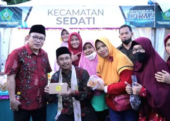 Jelang Natal dan Tahun Baru 2023, Bupati Sidoarjo Promosikan Industri Kreatif Lewat Akun Medsos