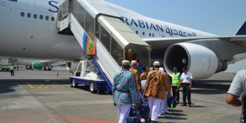 Jamaah Haji Ebarkasi Surabaya Akan Tiba di Juanda Besok