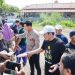 Cerita Hangat di Pasar Balongdowo: Pasangan Subandi-Mimik dan Sambutan Hangat Ratusan Emak-emak