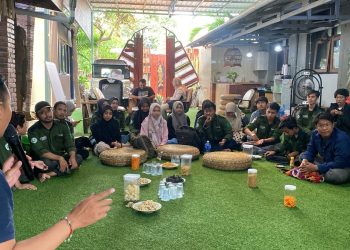 Mencari solusi sampah Sidoarjo, Forwas bersama Mahasiswa Unusida ke DLHK Sidoarjo