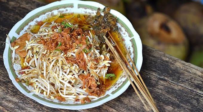 Tahukah Anda? Lontong Balap Ternyata Berasal dari Sidoarjo. Begini Ceritanya!