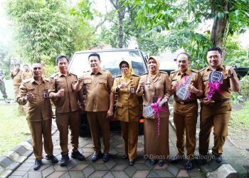 Dukung Program PIWK, Pemkab Sidoarjo Bekali Kecamatan dengan Mobil Pickup dan Alat Pemadat Aspal