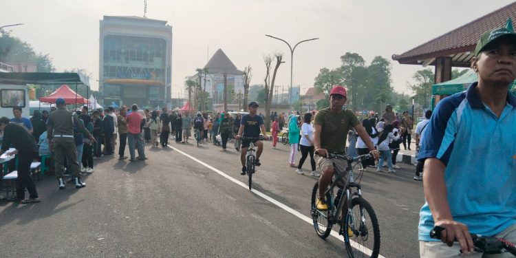 CFD Perdana di Alun-alun Sidoarjo Picu Lonjakan Sampah Hampir Tiga Kali Lipat
