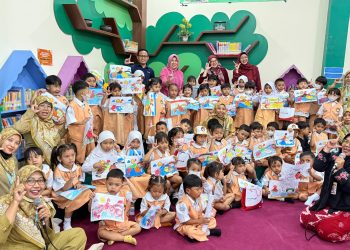 Lewat Mewarnai, Anak-anak Dikenalkan Sejarah dan Identitas Sidoarjo