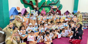 Lewat Mewarnai, Anak-anak Dikenalkan Sejarah dan Identitas Sidoarjo