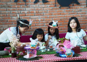 Rayakan Paskah, fave hotel Sidoarjo Hadirkan “EGGstra Fun” untuk Asah Kreativitas Anak