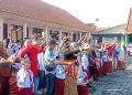 Sayap dan Cita-cita : MPLS SDN Trosobo 2 Dimulai dengan Lepas Ratusan Burung